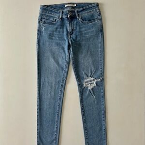 Levi's 711 Skinny Distressed Jeans Medium Wash Size 27